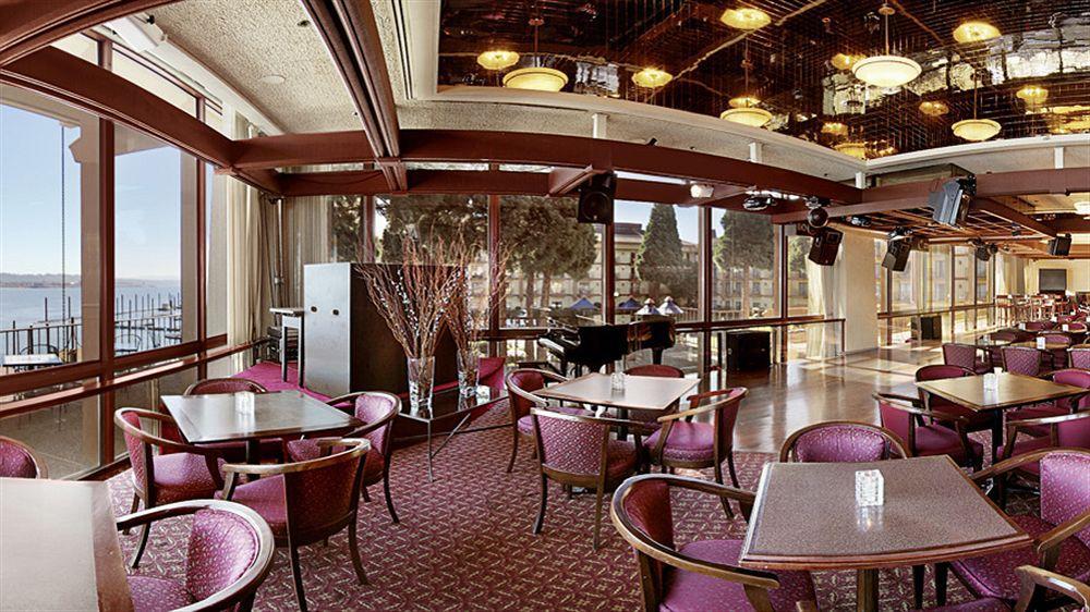 Holiday Inn Portland - Columbia Riverfront, An Ihg Hotel Exterior foto
