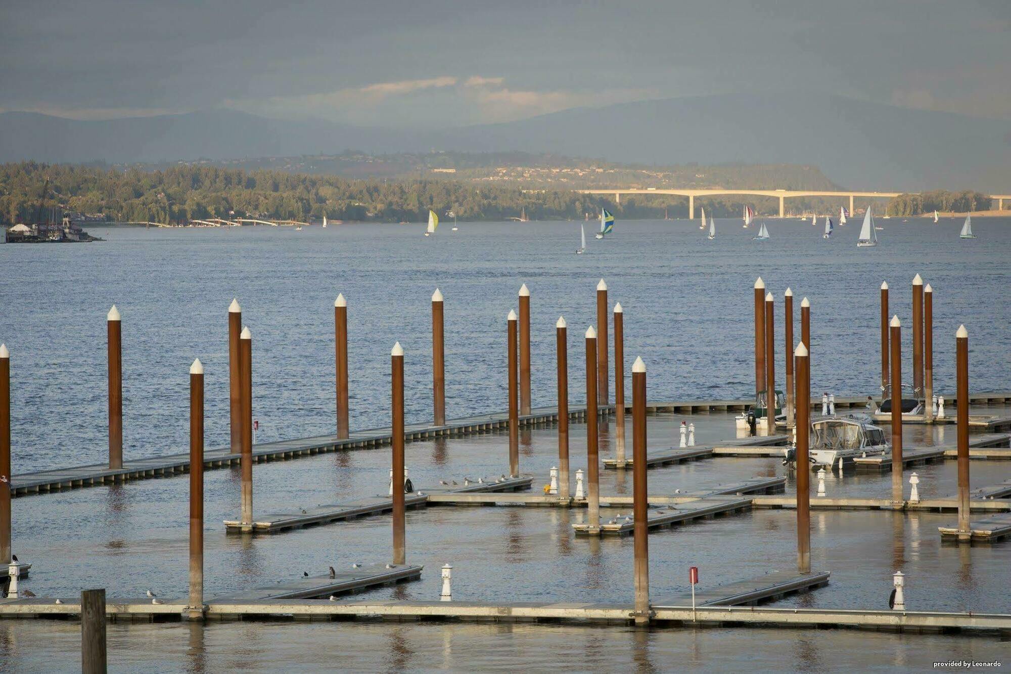 Holiday Inn Portland - Columbia Riverfront, An Ihg Hotel Exterior foto